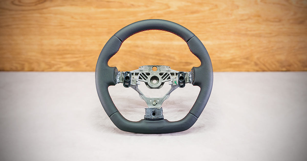 Modyfikacja i obszycie kierownicy Nissan Qashqai