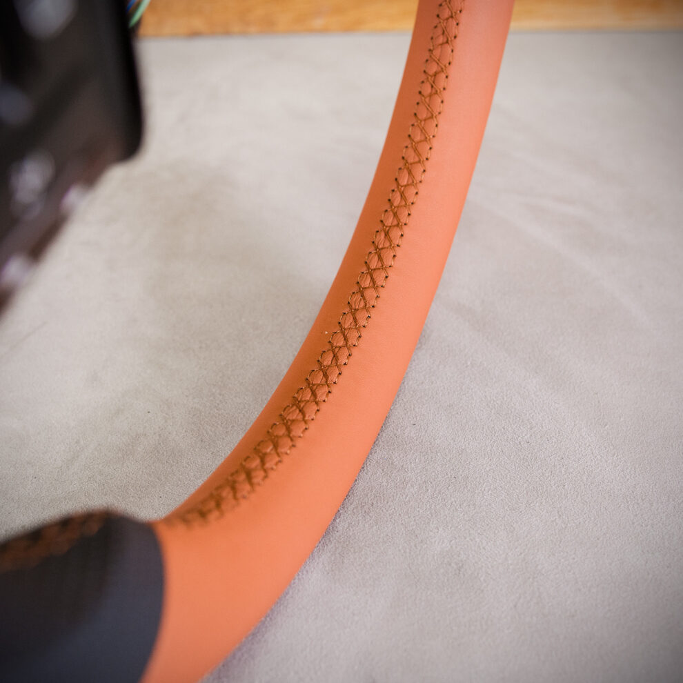 Modyfikacja i obszycie kierownicy Lexus RX