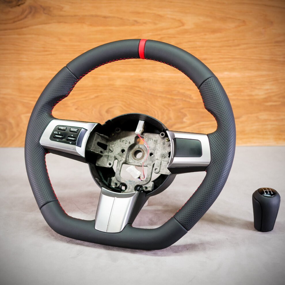 Modyfikacja i obszycie kierownicy Mazda MX-5 NC1