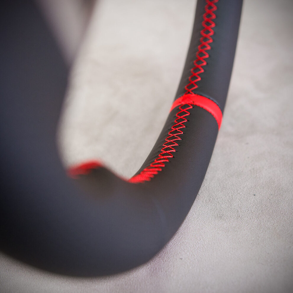 Modyfikacja i obszycie kierownicy Mazda MX-5 NC1