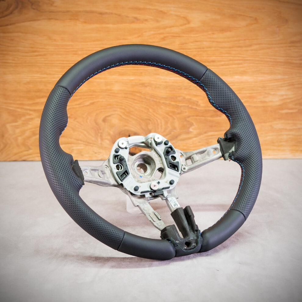 Obszycie kierownicy BMW F20