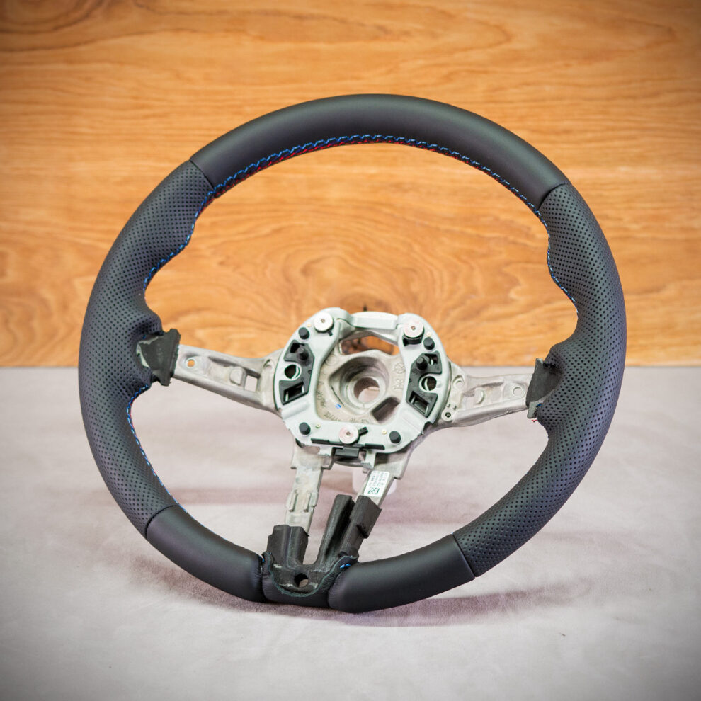 Obszycie kierownicy BMW F20