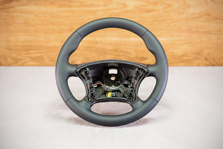 Modyfikacja i obszycie kierownicy Citroen C8