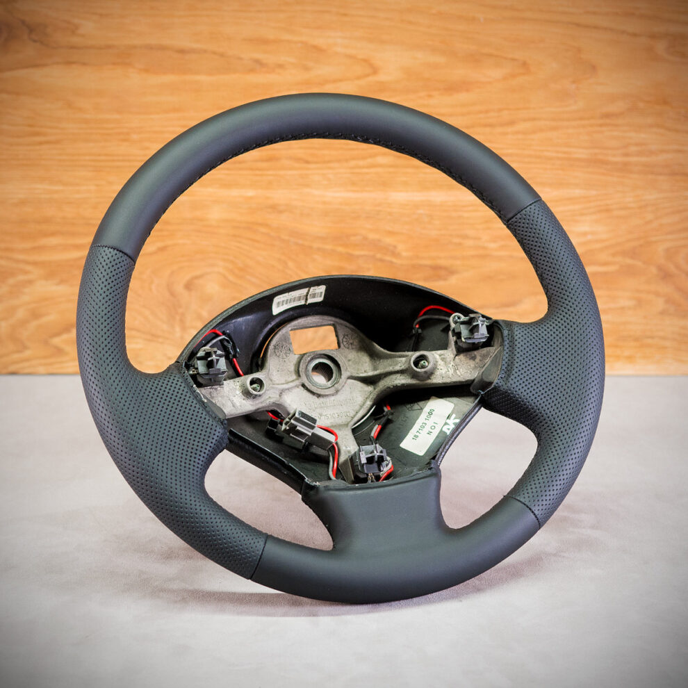 Obszycie kierownicy Renault Kangoo