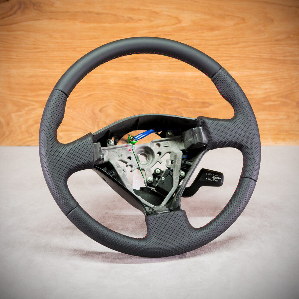 Obszycie kierownicy Subaru Impreza STI