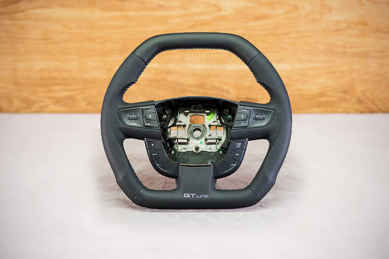 Modyfikacja i obszycie kierownicy Peugeot 508