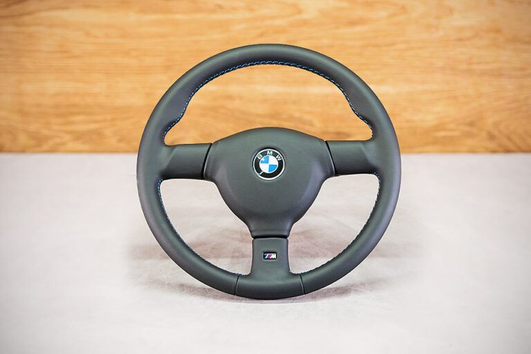 Obszycie kierownicy BMW E30