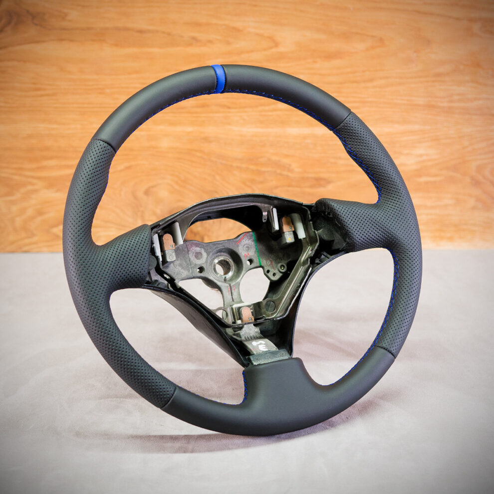 Obszycie kierownicy Toyota Yaris TS