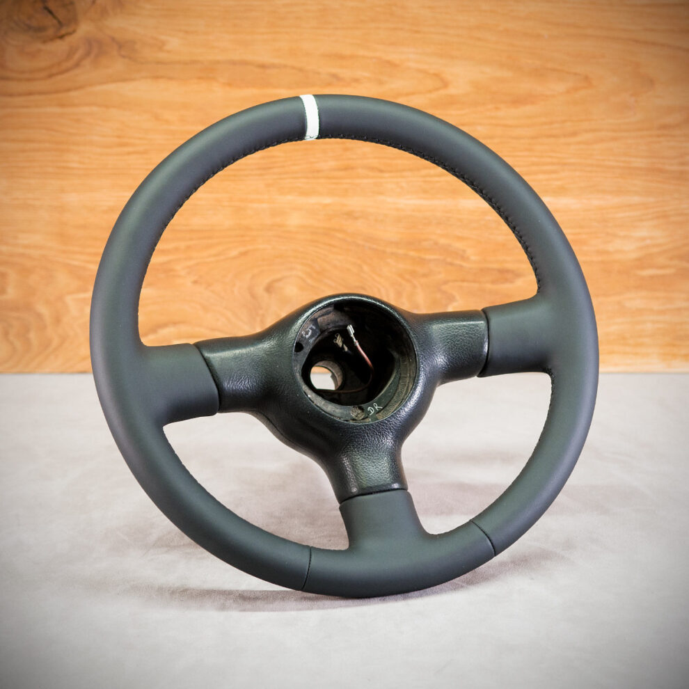 Obszycie kierownicy Volkswagen Pointer