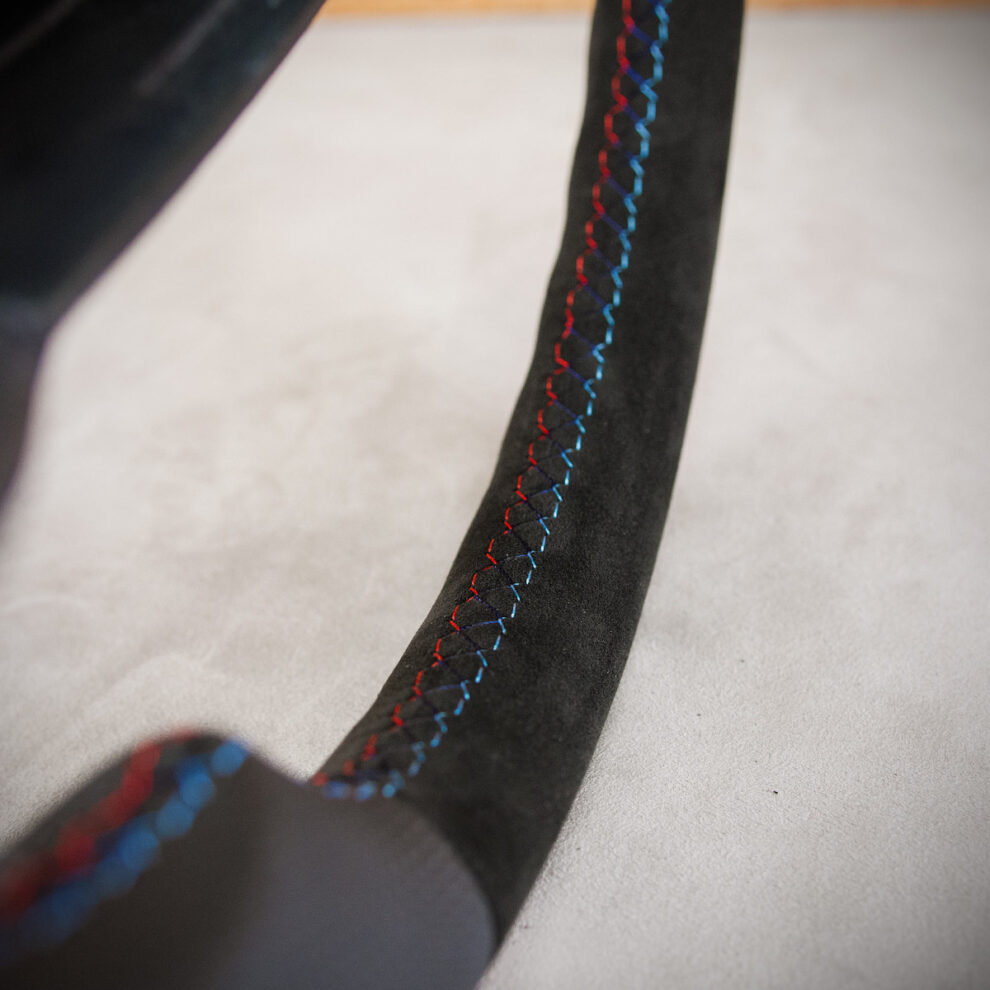 Modyfikacja i obszycie kierownicy BMW E61