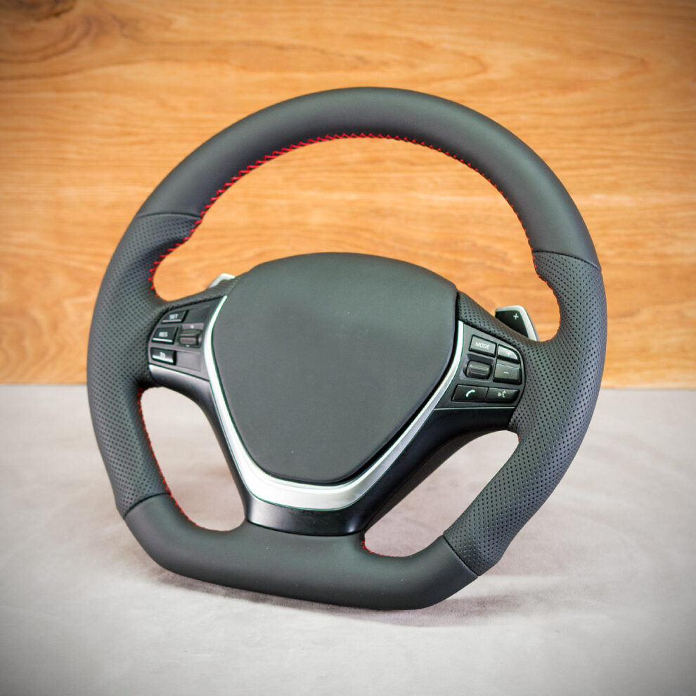 Modyfikacja i obszycie kierownicy BMW F30