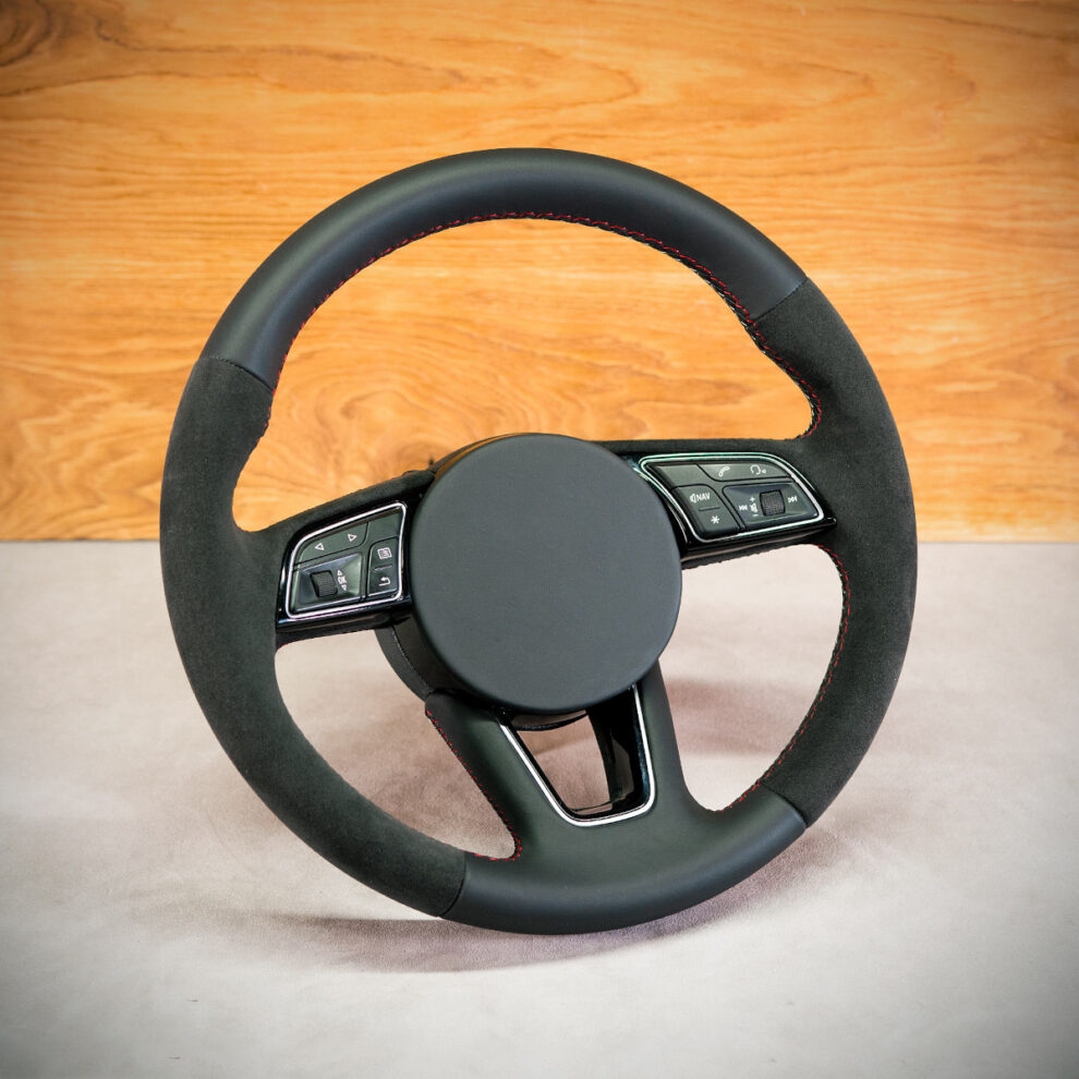 Obszycie kierownicy Audi Q2