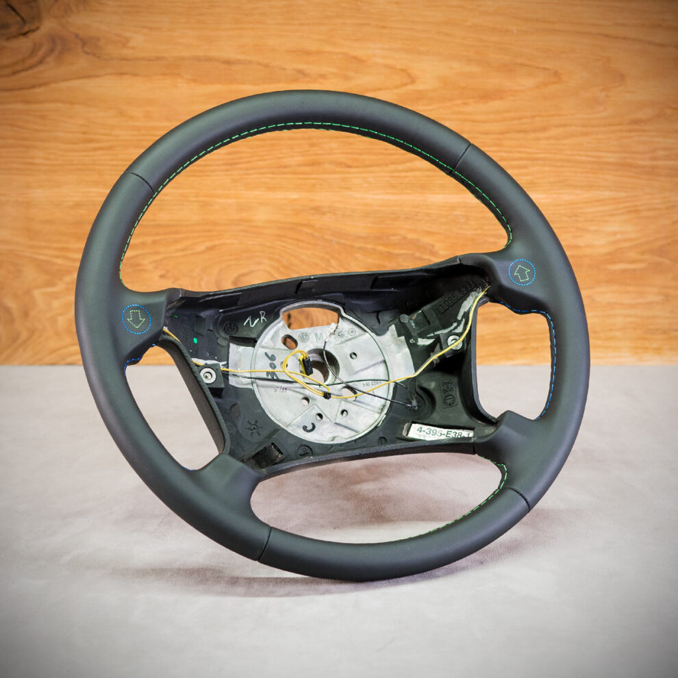 Obszycie kierownicy BMW-ALPINA B10