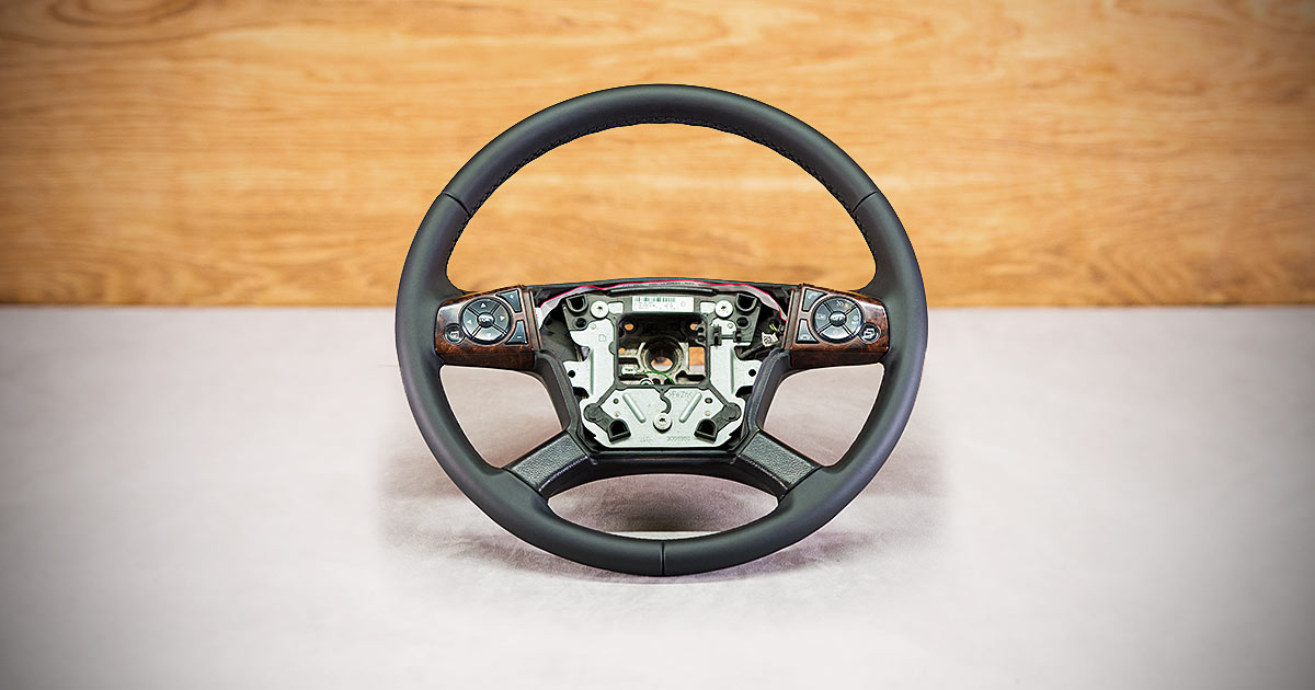 Obszycie kierownicy Mercedes-Benz Actros MP4 Obszycie kierownicy Mercedes-Benz Actros MP4