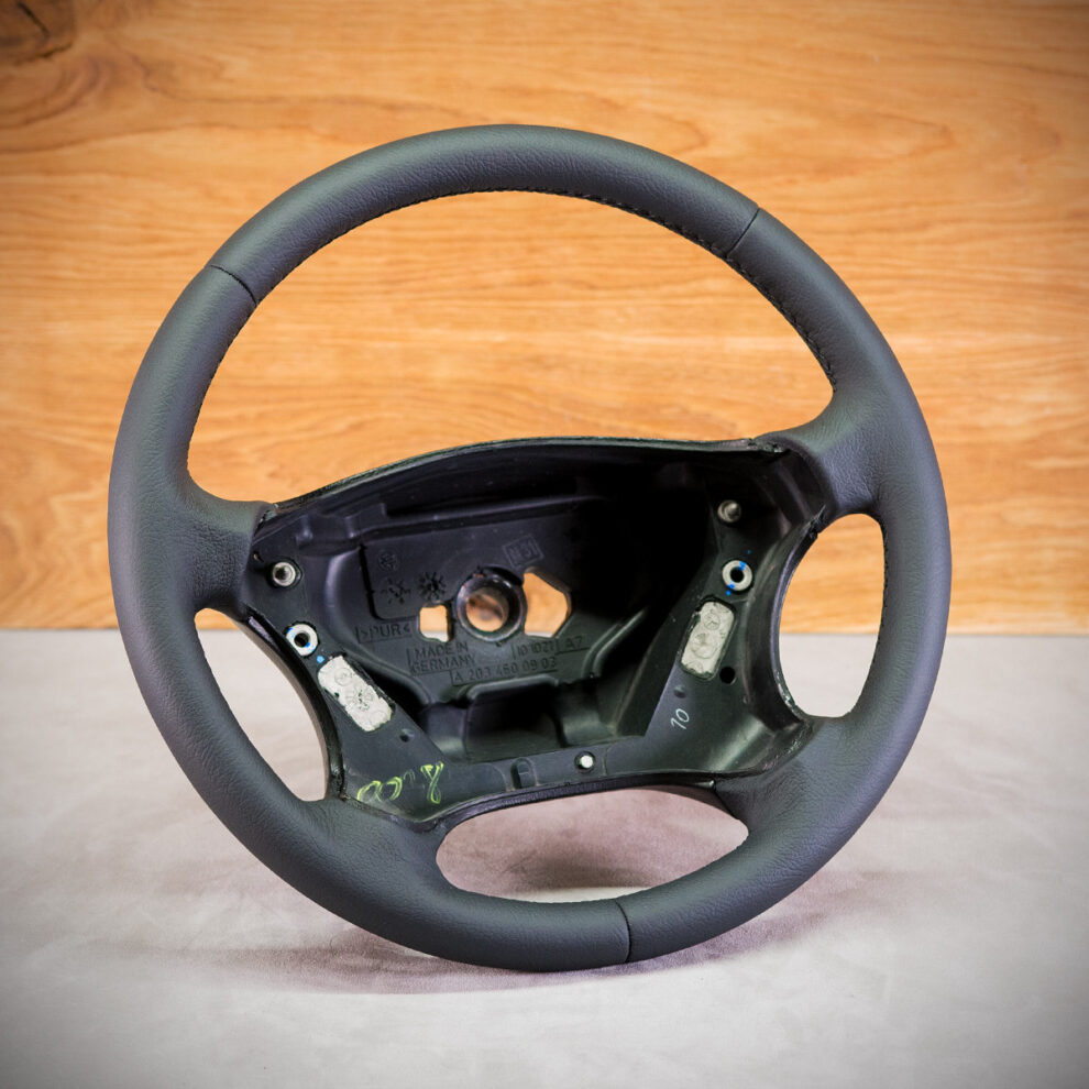 Obszycie kierownicy Mercedes-Benz W203