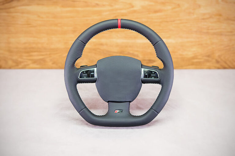 Modyfikacja i obszycie kierownicy Audi A5 8T