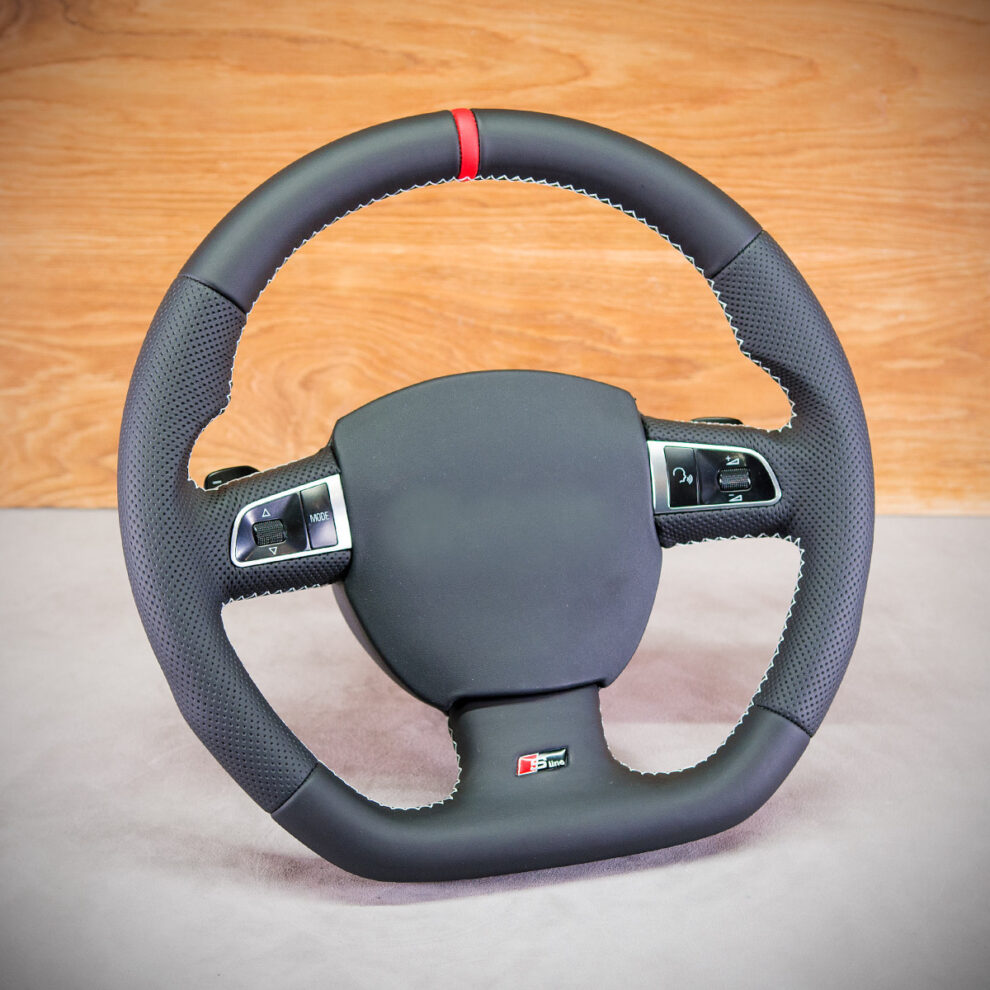 Modyfikacja i obszycie kierownicy Audi A5 8T