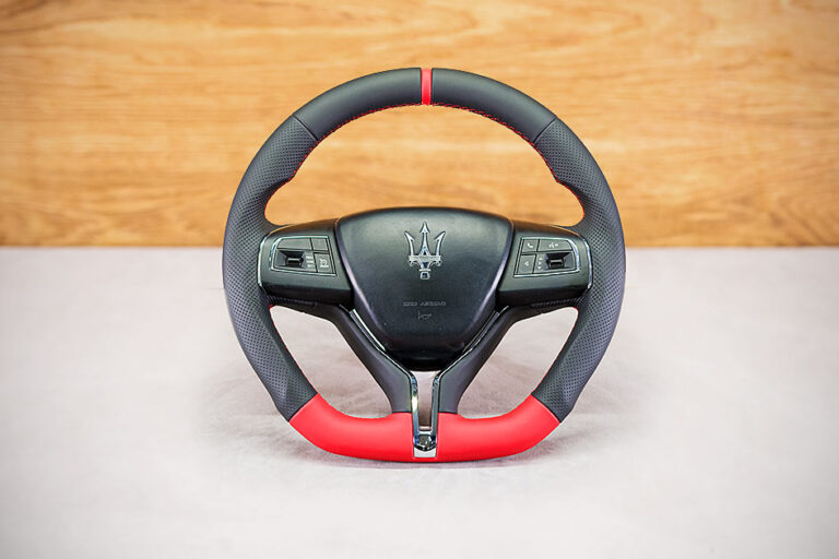 Modyfikacja i obszycie kierownicy Maserati Ghibli