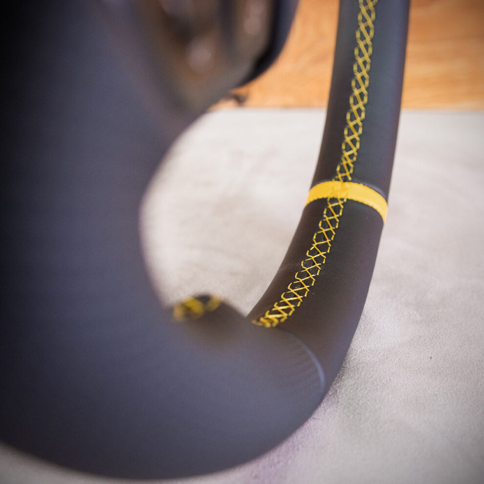 Modyfikacja i obszycie kierownicy Skoda Octavia II