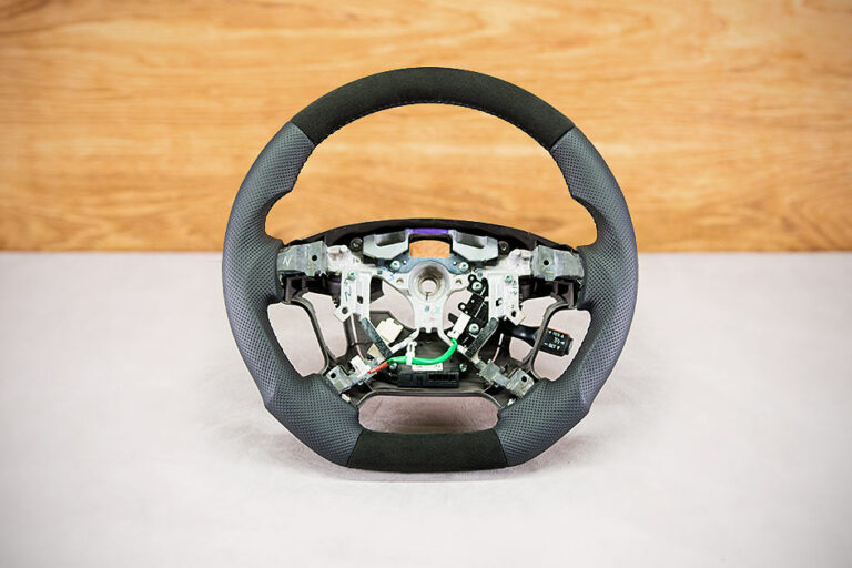 Modyfikacja i obszycie kierownicy Toyota Land Cruiser