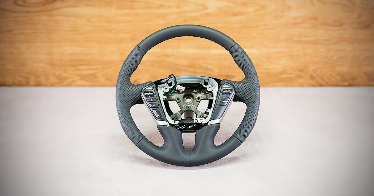Obszycie kierownicy Nissan Murano