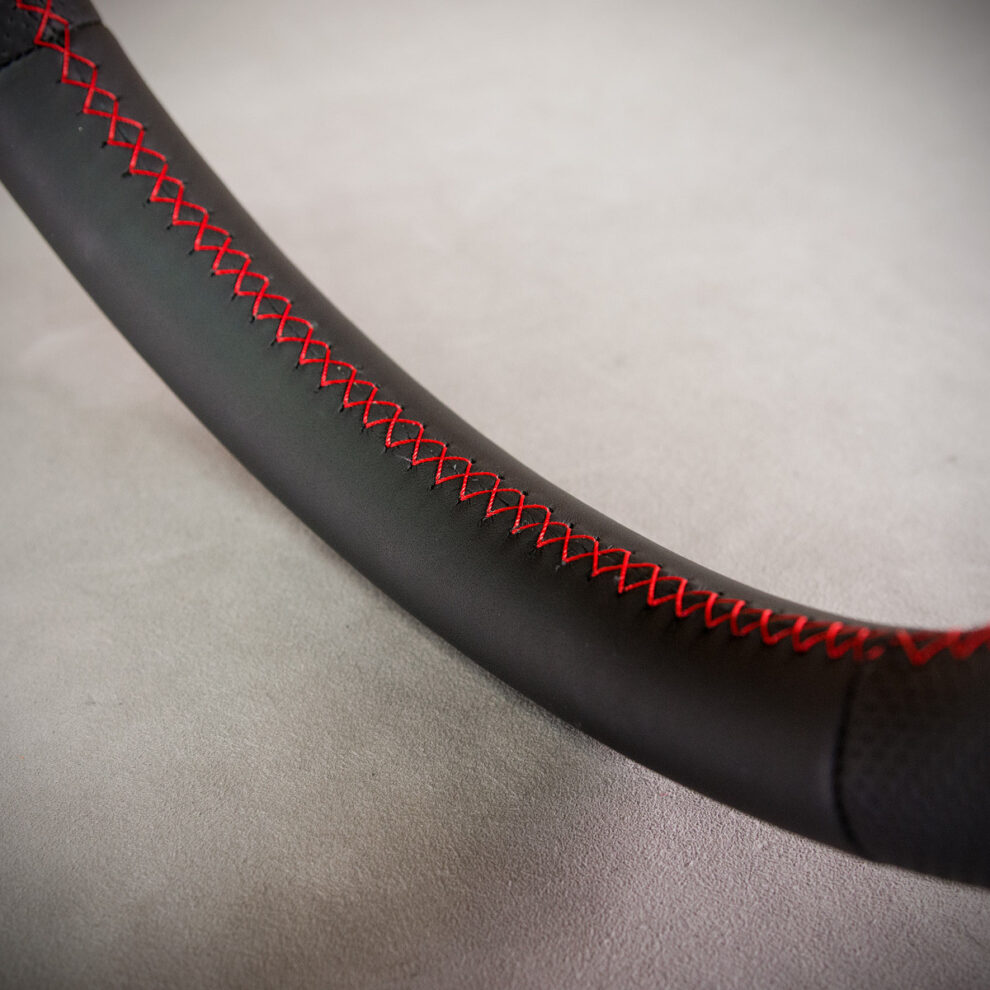 Modyfikacja i obszycie kierownicy Volkswagen Caravelle