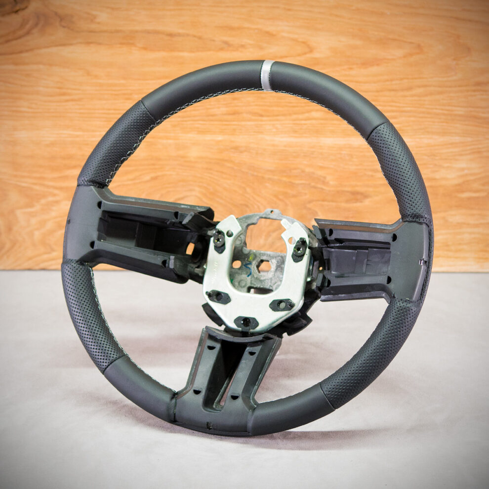 Obszycie kierownicy Ford Mustang V