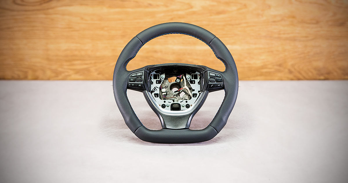 Modyfikacja i obszycie kierownicy BMW 5GT