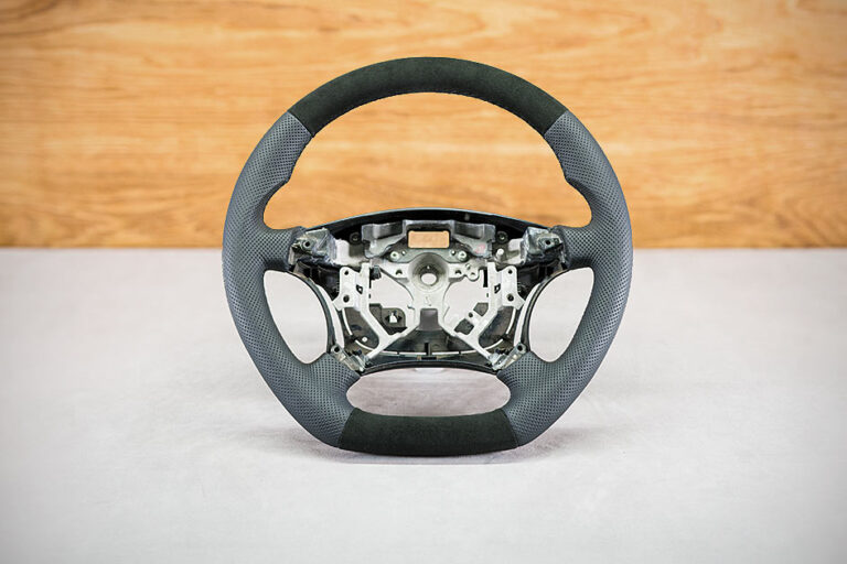 Modyfikacja i obszycie kierownicy Toyota Land Cruiser