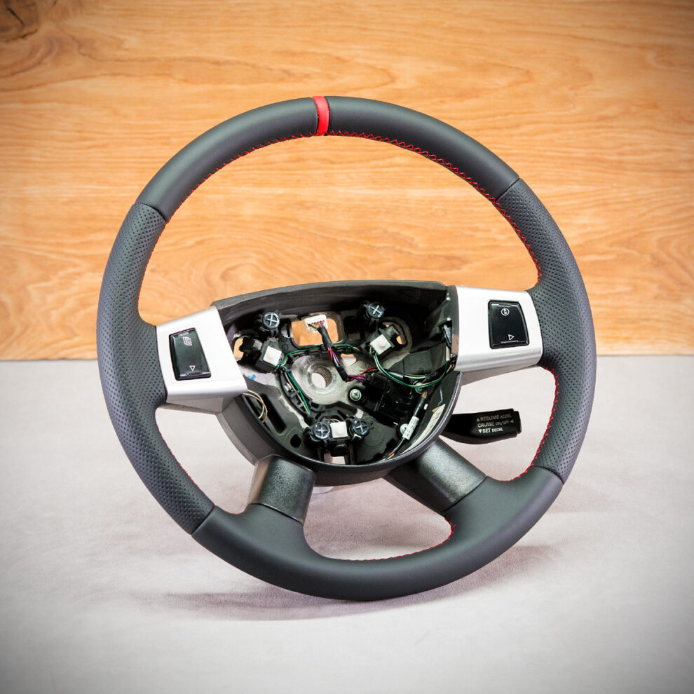 Obszycie kierownicy Jeep Grand Cherokee III