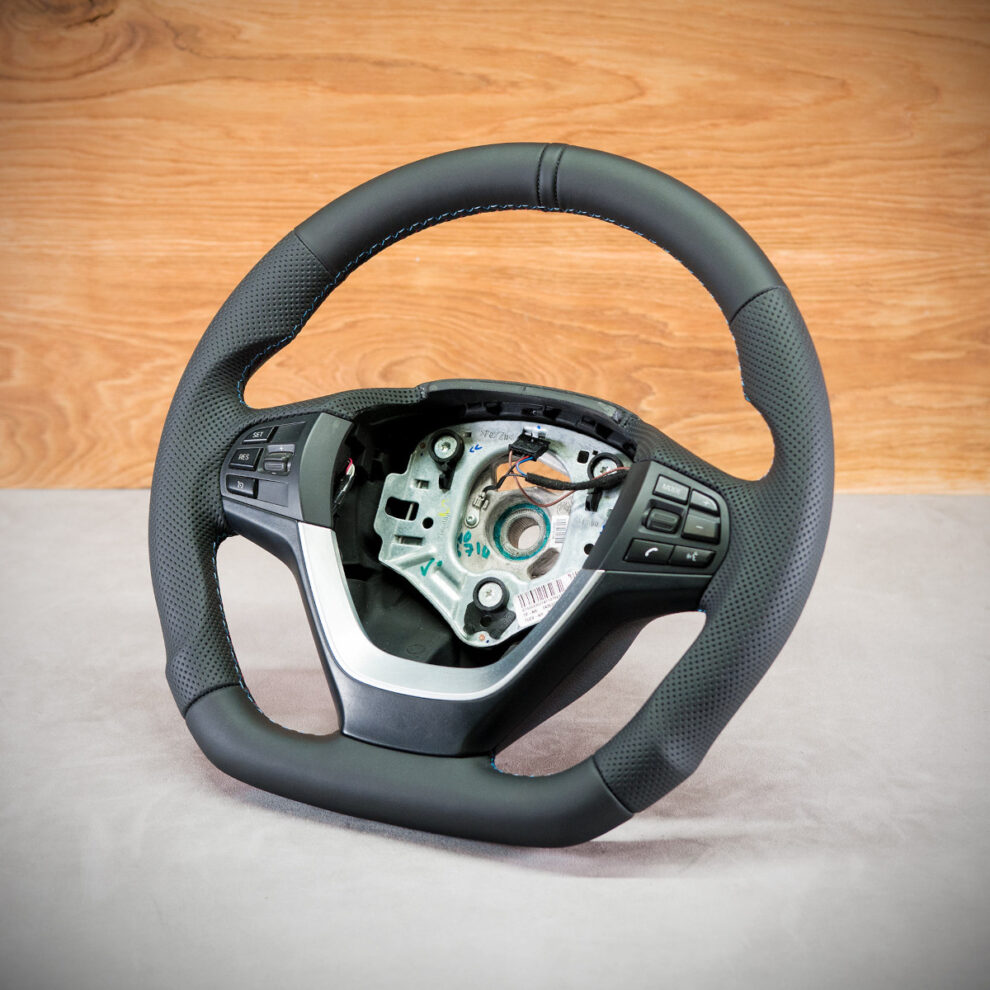 Modyfikacja i obszycie kierownicy BMW X3 F25