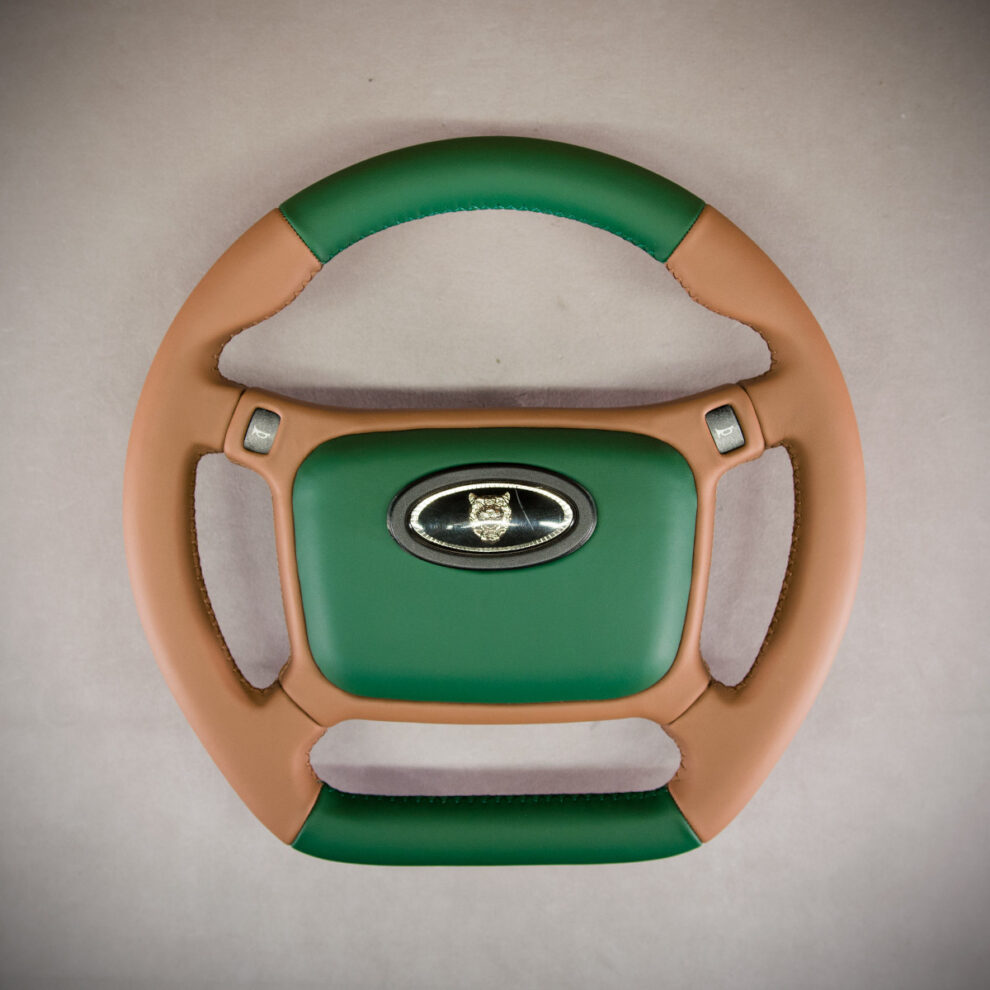 Modyfikacja i obszycie kierownicy Jaguar XJS