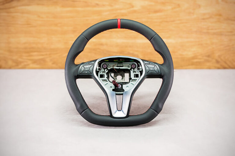 Modyfikacja i obszycie kierownicy Mercedes-Benz W205