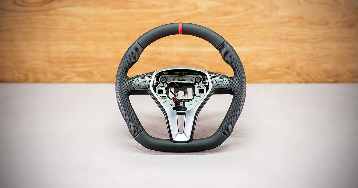 Modyfikacja i obszycie kierownicy Mercedes-Benz W205