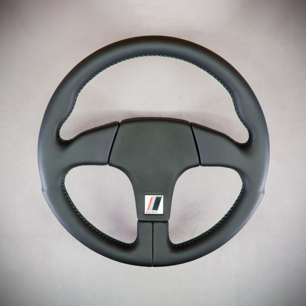 Obszycie kierownicy Audi 80 B4