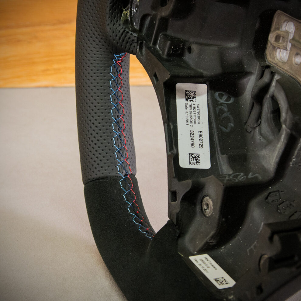 Modyfikacja i obszycie kierownicy BMW 3GT