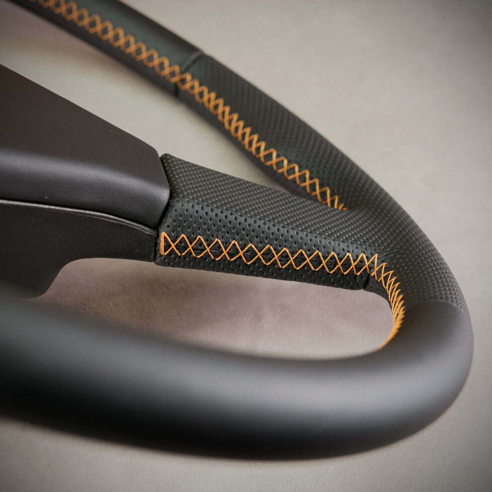 Modyfikacja i obszycie kierownicy FSC Żuk A-07