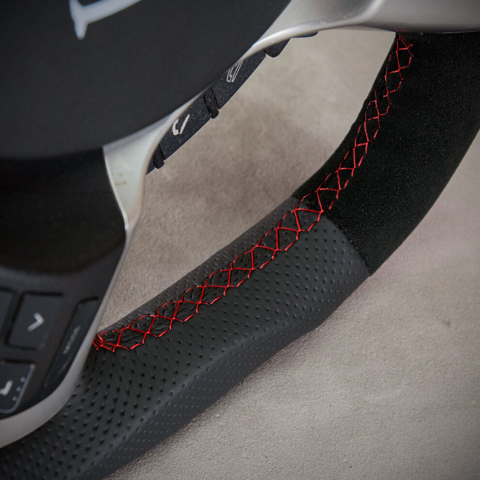 Modyfikacja i obszycie kierownicy Mitsubishi Lancer IX