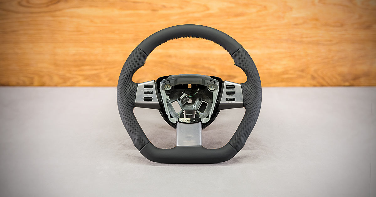 Modyfikacja i obszycie kierownicy Nissan Murano