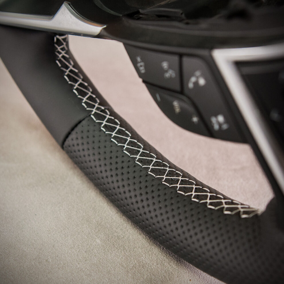 Obszycie kierownicy Ford S-Max II