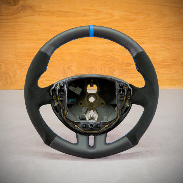 Kierownica Renault Clio III po modyfikacji