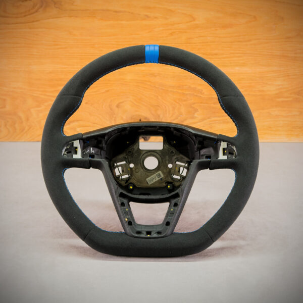 Kierownica Seat Leon III po obszyciu Kierownica Seat Leon III po obszyciu