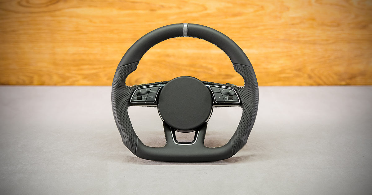 Modyfikacja i obszycie kierownicy Audi S3 8Y