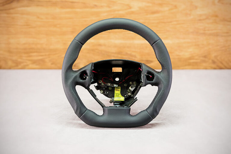 Modyfikacja i obszycie kierownicy Honda NSX