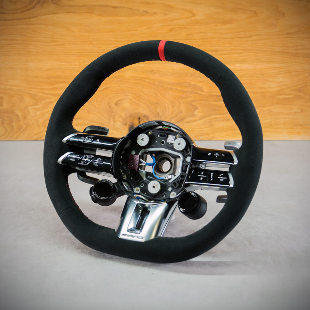 Obszycie kierownicy Mercedes-Benz W177 A45 AMG