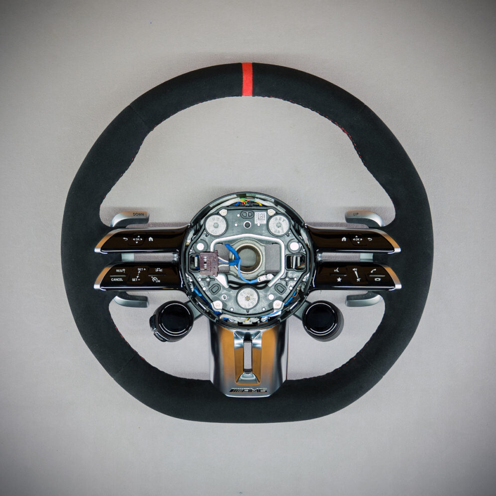 Obszycie kierownicy Mercedes-Benz W177 A45 AMG