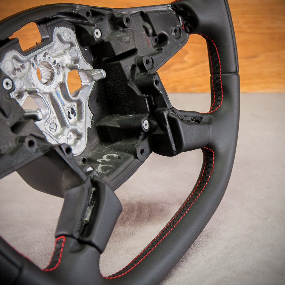 Obszycie kierownicy Scania G