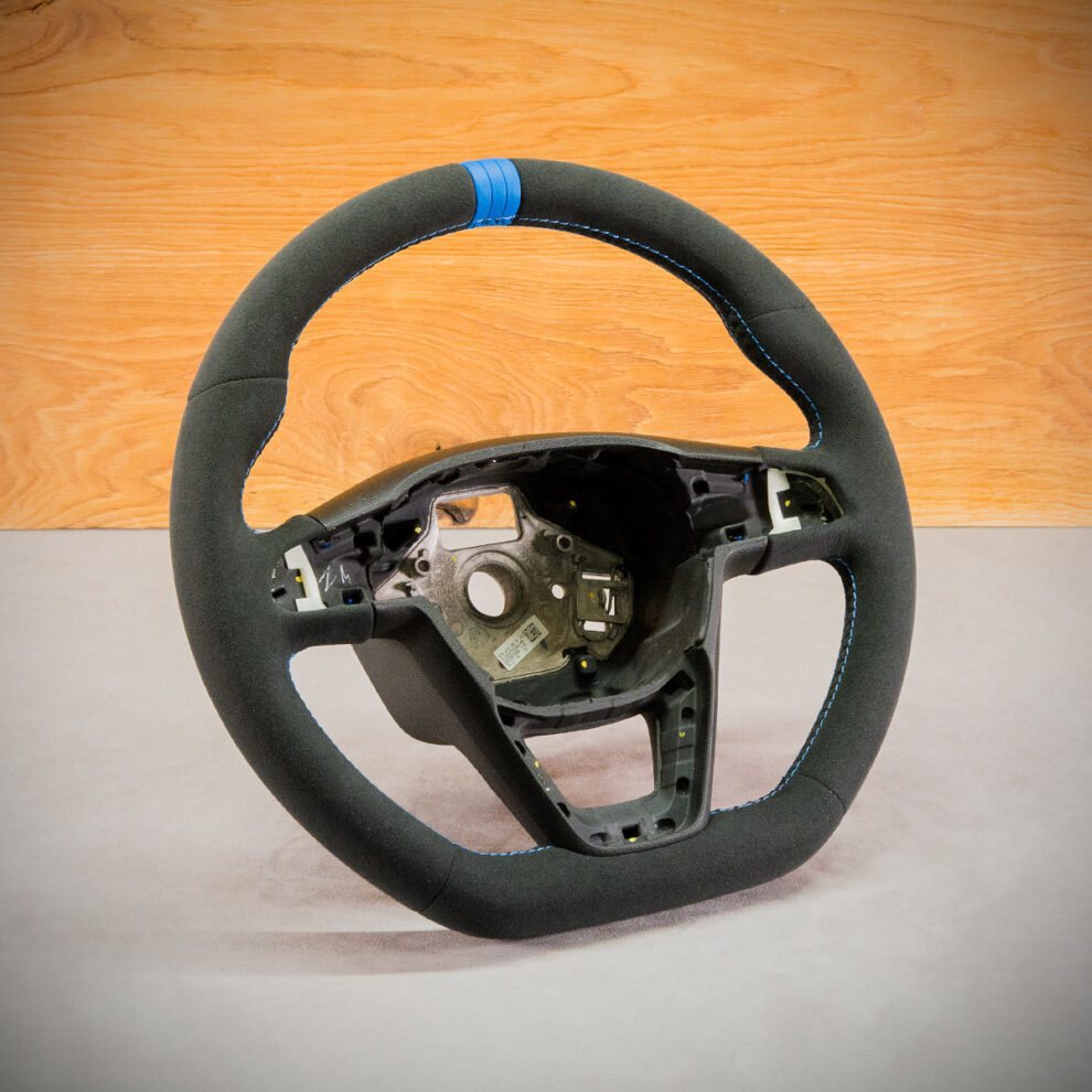 Obszycie kierownicy Seat Leon III