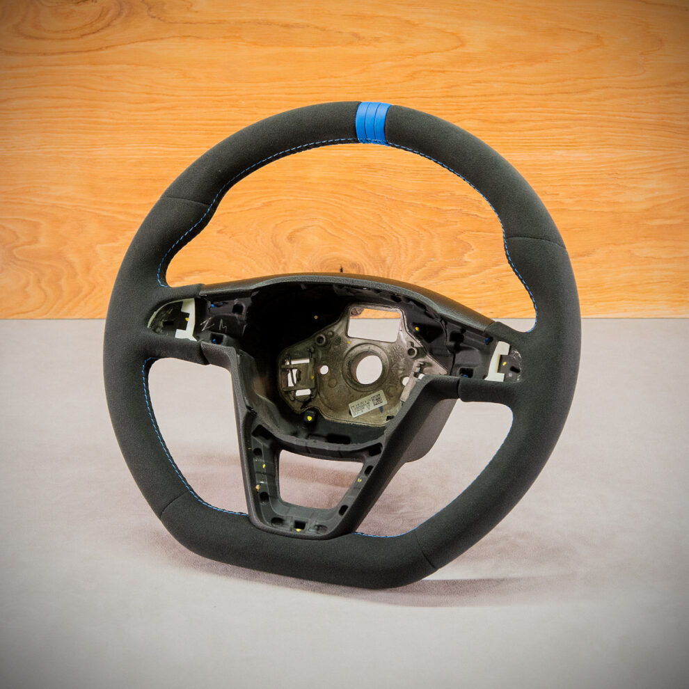 Obszycie kierownicy Seat Leon III