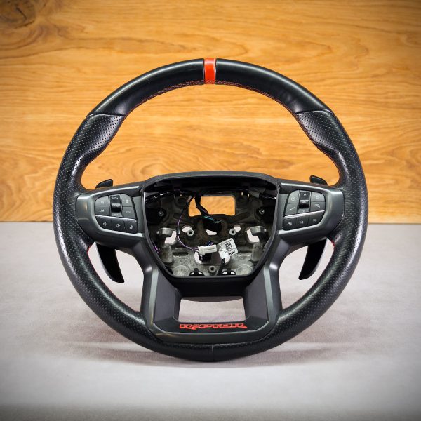 Kierownica Ford Ranger Raptor przed obszyciem